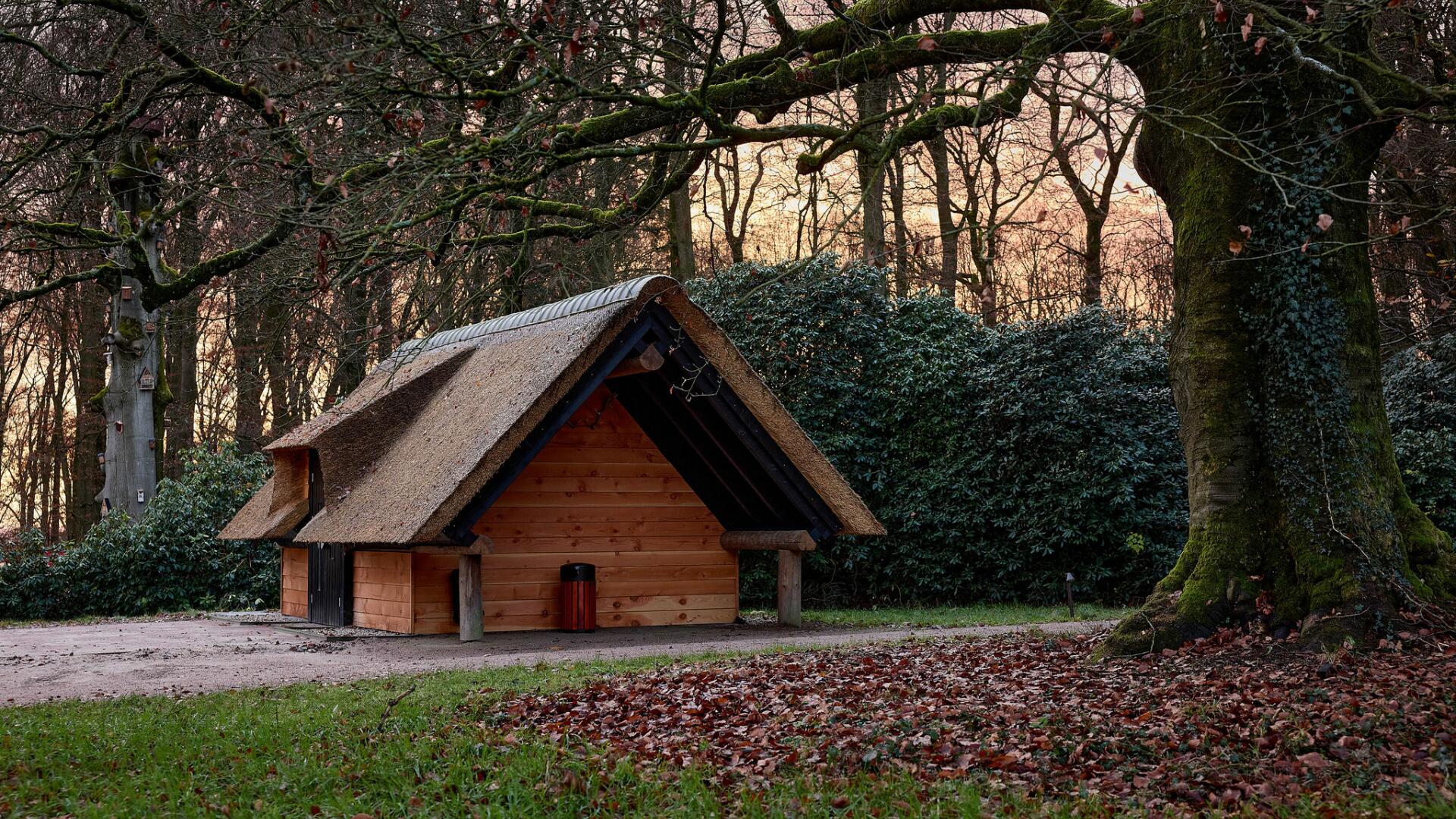 Buiten aanzicht edelhert sauna Valkenberg